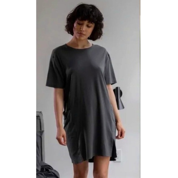 Lunya Black mini dress - Picture 1 of 11